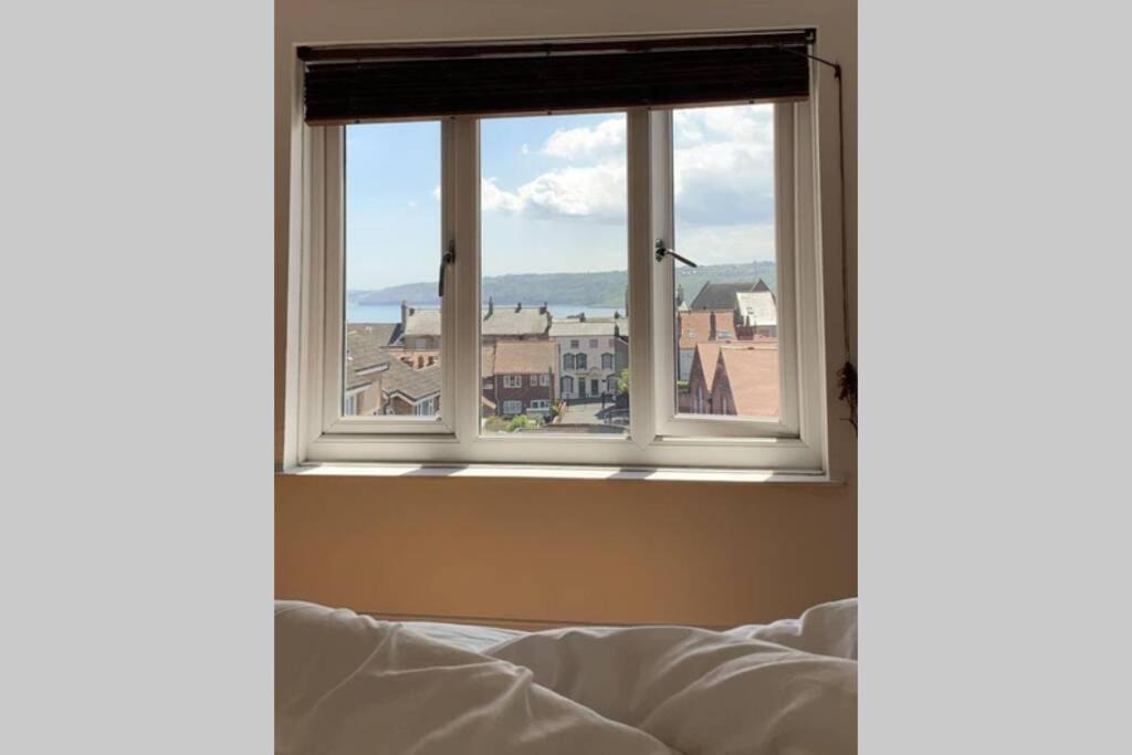200 Year Old Large Townhouse With Sea Views Vila Scarborough Exterior foto